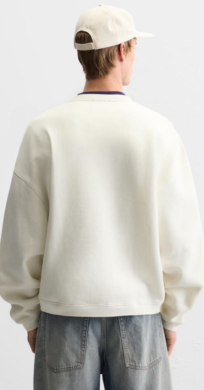 ZARA Oversized Off-white sweatshirt